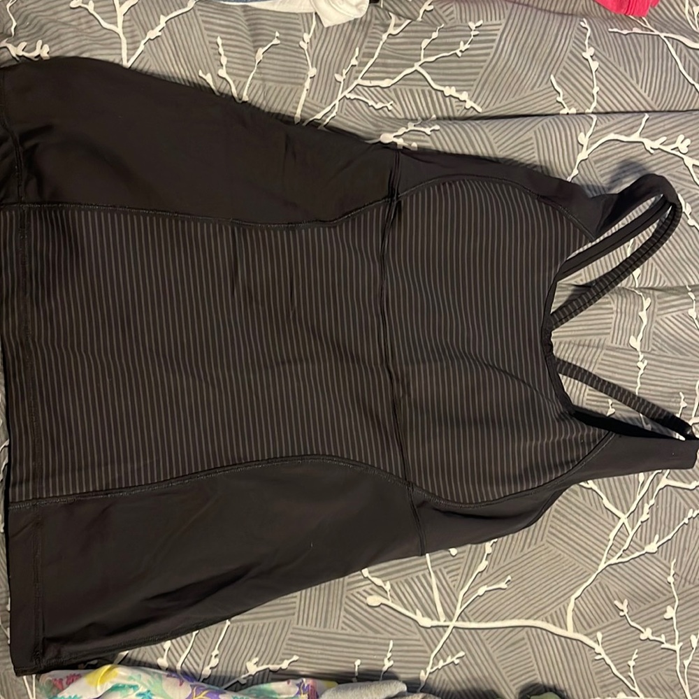 Lululemon cross back tank